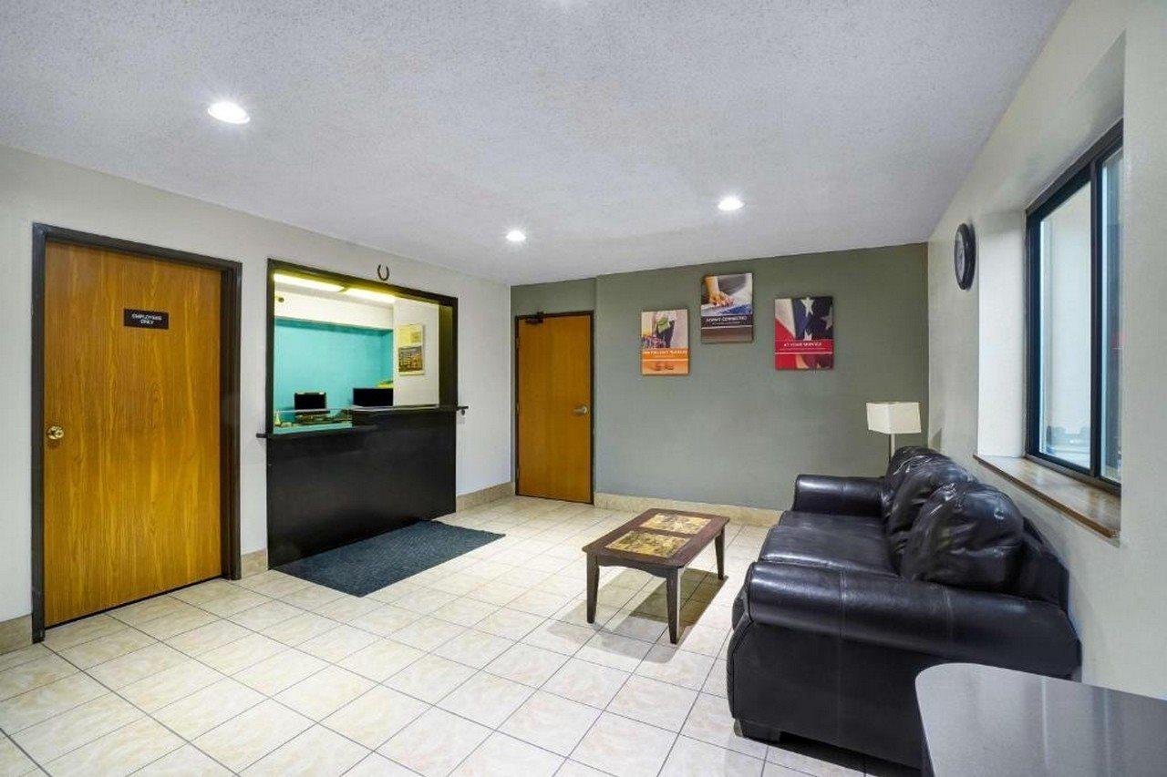 Motel 6-Montoursville, PA Williamsport Extérieur photo